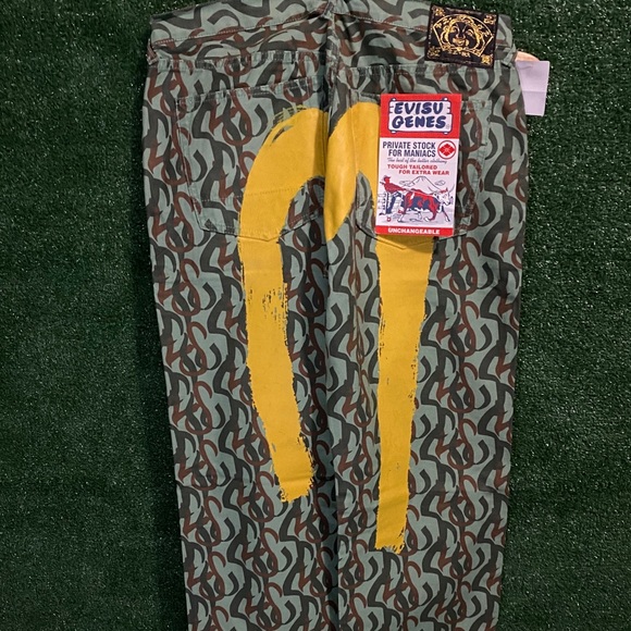 Brand New Evisu Jeans. 100%cotton - Picture 2 of 6